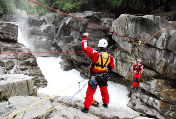 Rescate en Aguas Rápidas Imágen 2