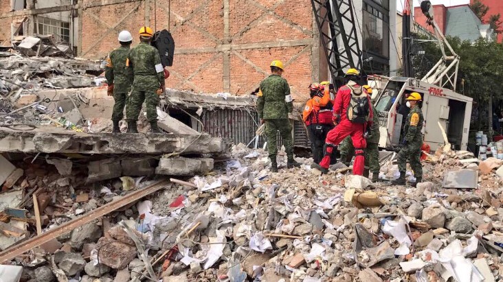 Formación en rescates en estructuras colapsadas